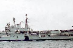 10_Sea_Vixen_landing_on_Eagle_Mediterranean_Jan1970