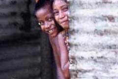 24_bashful_kids_Yandina__Solomon_Islands_Sept1970