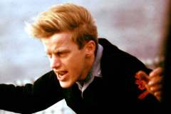 31_Tug_o_war_flight_deck_Jasper_Reynolds_April1970