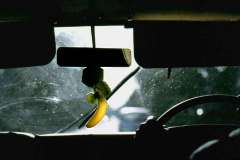 40_ina_a_Mombasa_taxi_Sept1971