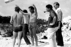 Officers_on_Anguilla_beach_1969